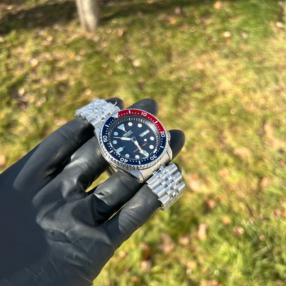 (sold) Seiko SKX009k on a #44G1ZZ OE jubilee. this watch is in 10/10 condition - Picture 4 of 9